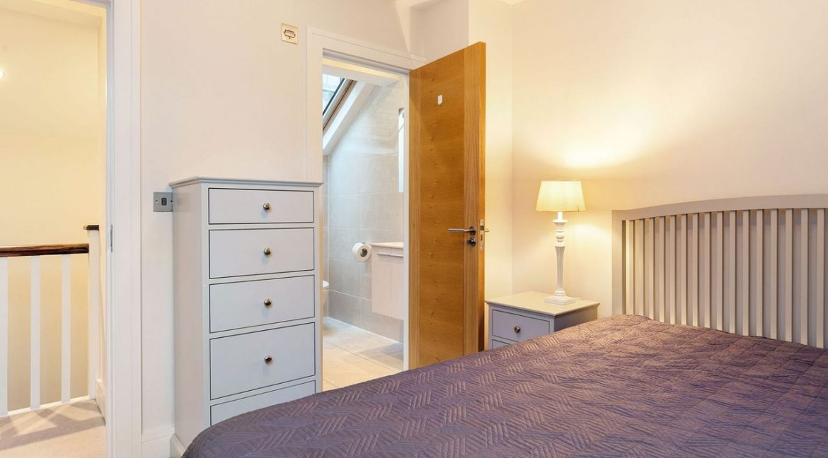 Bespoke Estate Agents Dublin | Mews 2, Pembrook Hall Image Caption 1258487-large-13.jpg