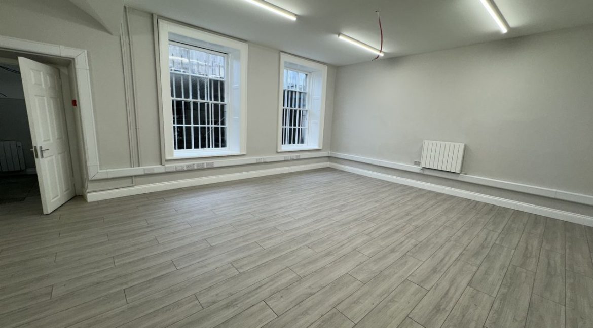 Bespoke Estate Agents Dublin | 3 Fitzwilliam Place Image Caption 1282192-large-18.jpg