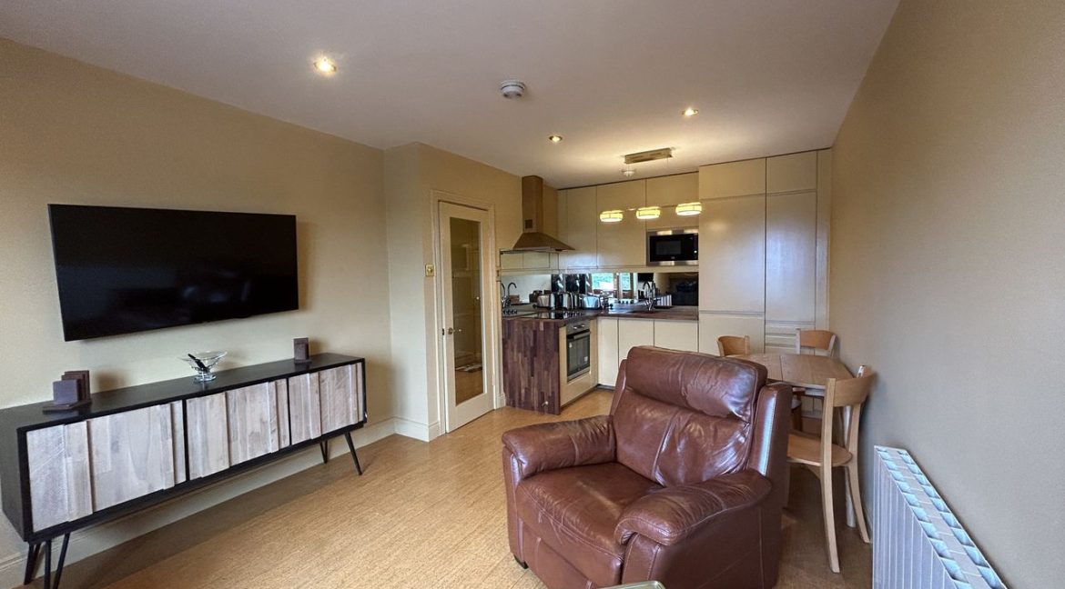 Bespoke Estate Agents Dublin | Apartment 37, Lisalea Image Caption 1306191-large-8.jpg