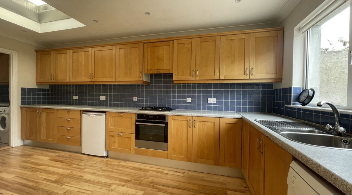 Bespoke Estate Agents Dublin | Chalet Mar, 2 Saint Mobhi Drive Image Caption 1318466-large-4.jpg