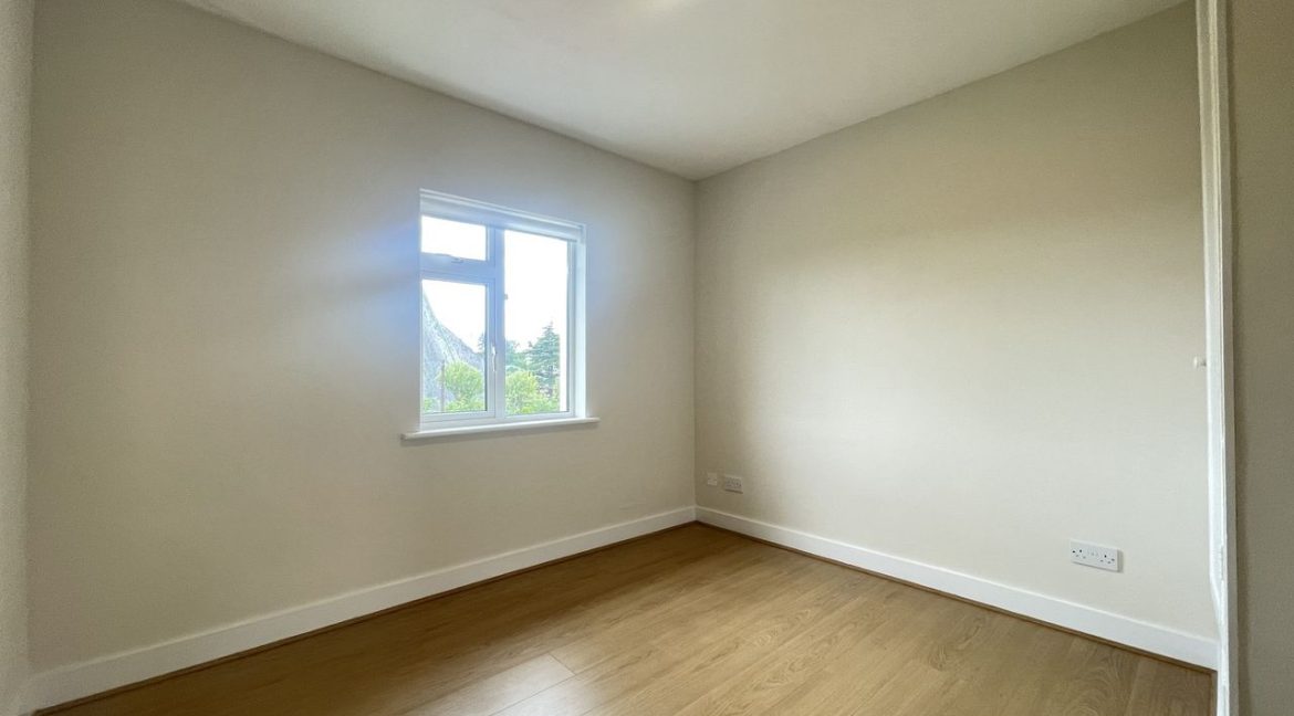 Bespoke Estate Agents Dublin | Chalet Mar, 2 Saint Mobhi Drive Image Caption 1318466-large-9.jpg