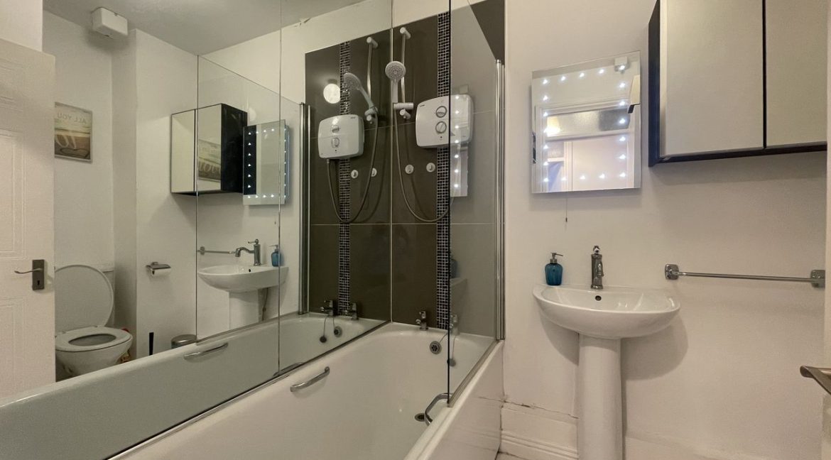 Bespoke Estate Agents Dublin | Apartment 356, Bachelors Walk Apartments Image Caption 1319542-large-2.jpg