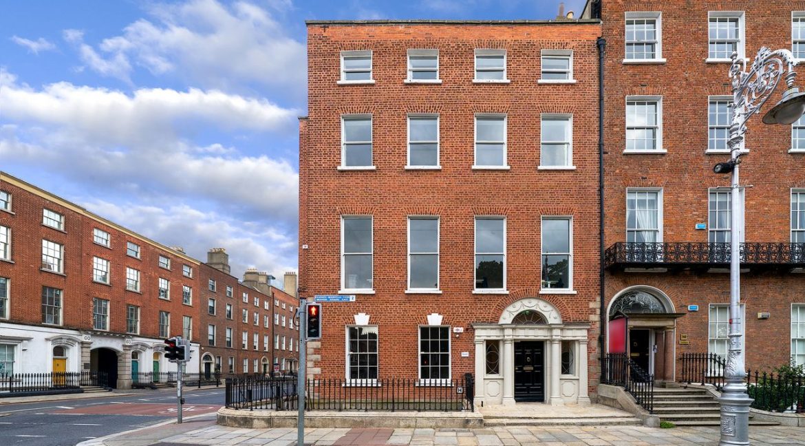 Bespoke Estate Agents Dublin | 35 Merrion Square East,Dublin 2 Image Caption 1375055-large-2.jpg