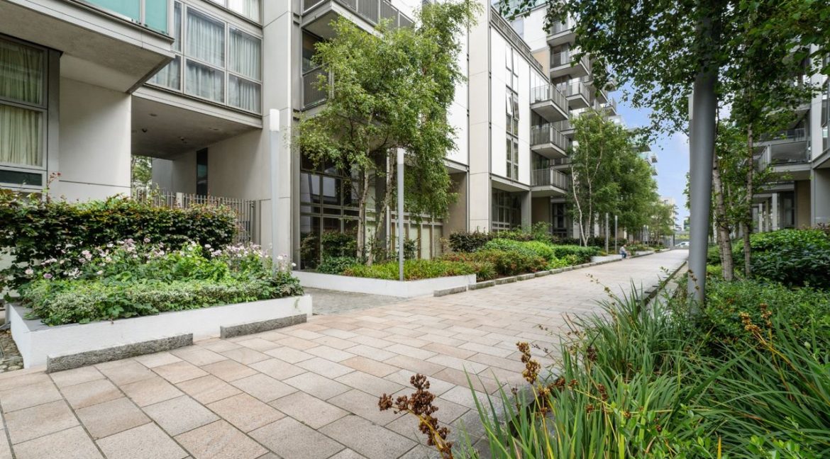 Bespoke Estate Agents Dublin | Apartment 6,Thomastown House,Spencer Dock,Dublin 1 Image Caption 1375464-large-0.jpg