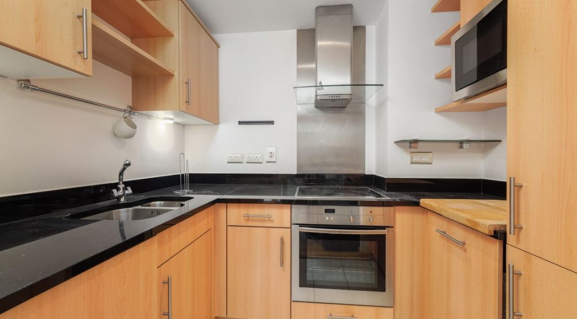 Bespoke Estate Agents Dublin | Apartment 6,Thomastown House,Spencer Dock,Dublin 1 Image Caption 1375464-large-6.jpg