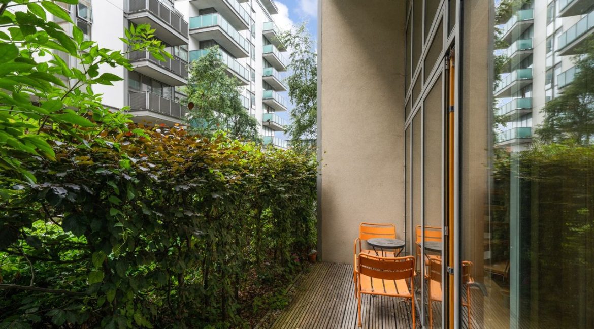 Bespoke Estate Agents Dublin | Apartment 6,Thomastown House,Spencer Dock,Dublin 1 Image Caption 1375464-large-15.jpg