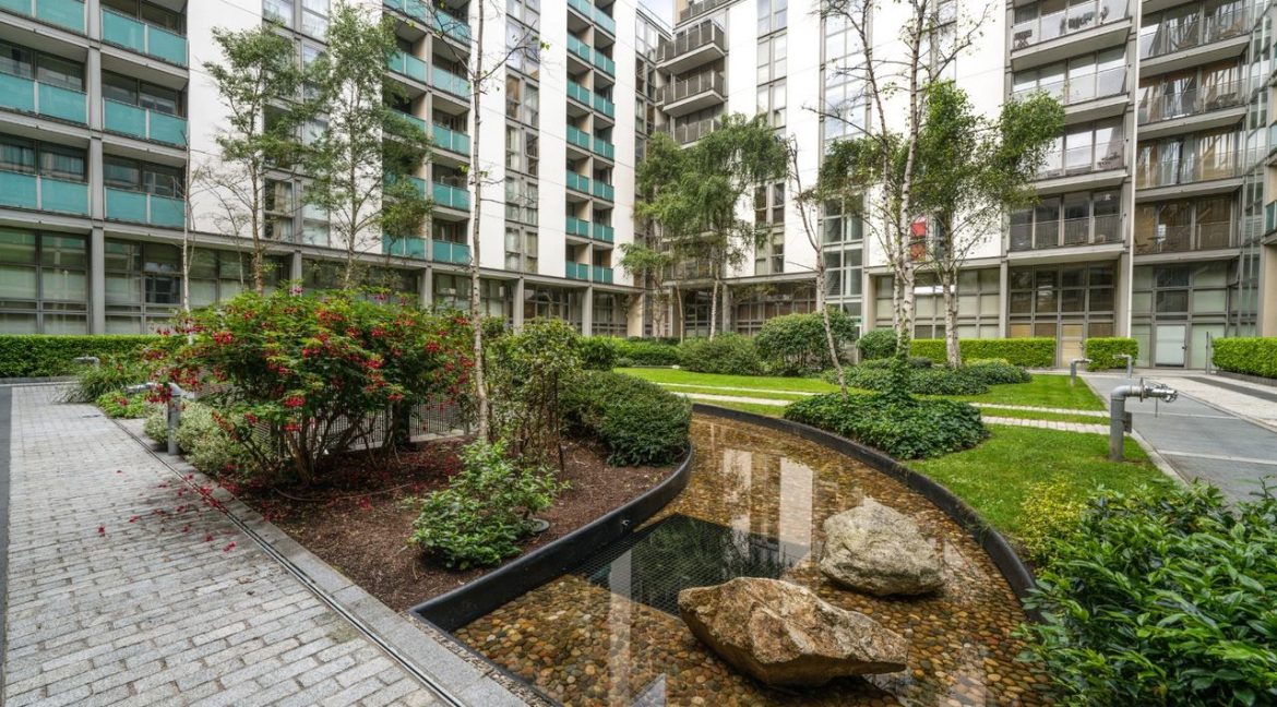 Bespoke Estate Agents Dublin | Apartment 6,Thomastown House,Spencer Dock,Dublin 1 Image Caption 1375464-large-18.jpg