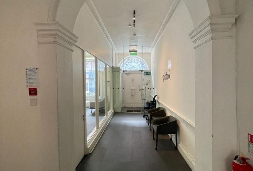 437818-large-4.jpg