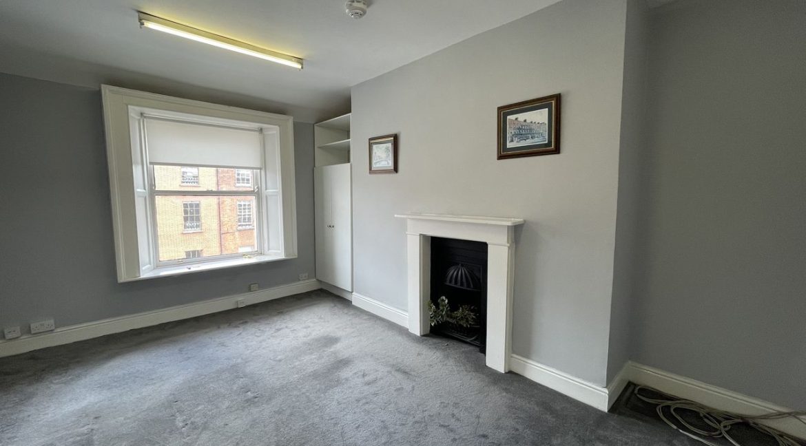 442012-large-11.jpg
